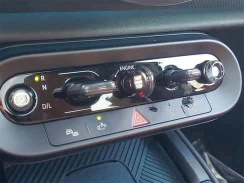 Used 2025 MINI Cooper Countryman S w/ Comfort Package Max image 27