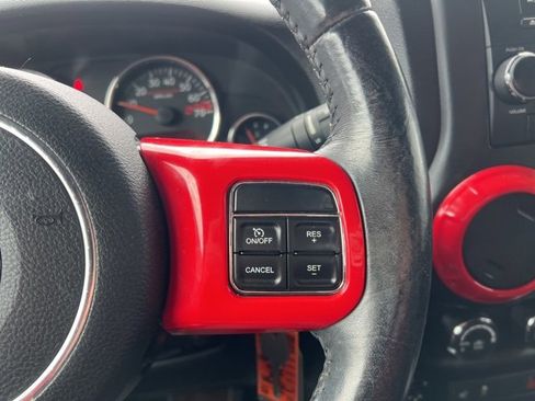 Used 2018 Jeep Wrangler Rubicon image 34