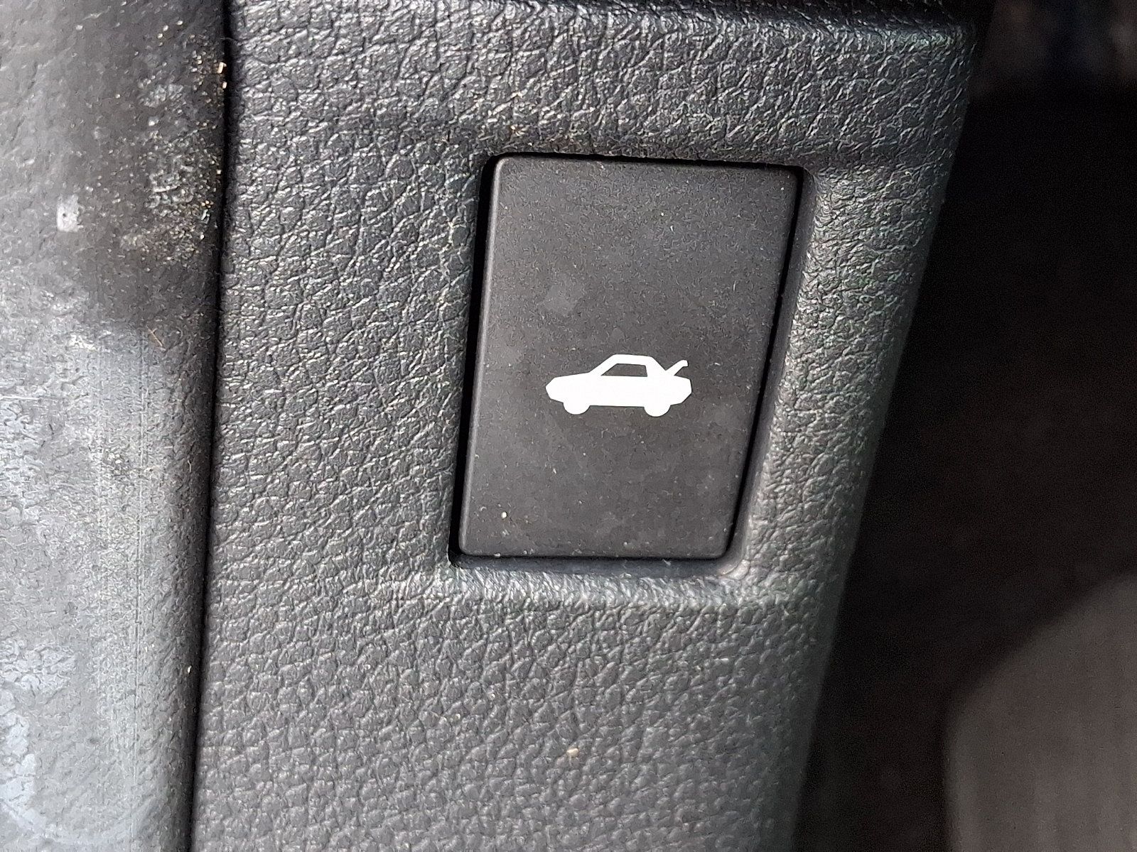 Certified 2024 Honda Accord LX image 25