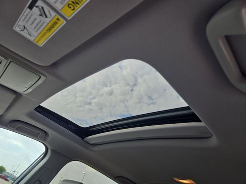 Used 2019 Honda CR-V EX-L image 17