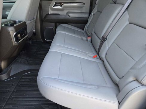 Certified 2024 GMC Sierra 1500 SLT image 28