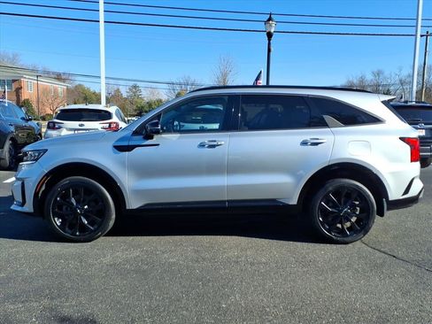 Used 2022 Kia Sorento SX image 6