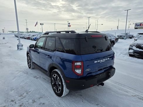 Used 2023 Ford Bronco Sport Outer Banks w/ Tech Package image 5