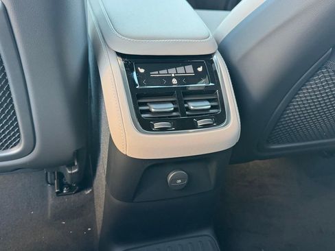 New 2026 Volvo XC90 T8 Plus w/ Protection Package Premier image 11