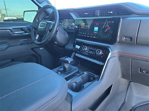 Used 2025 GMC Sierra 1500 AT4 w/ AT4 Premium Package image 16