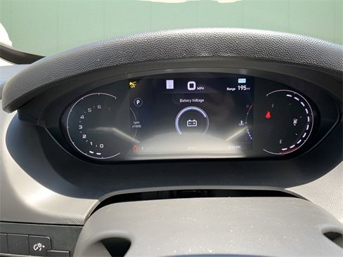 New 2024 RAM ProMaster 3500 w/ Premium Convenience Group image 23