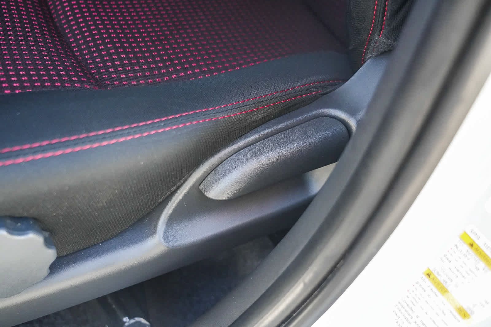 Used 2024 Mitsubishi Mirage FWD image 20