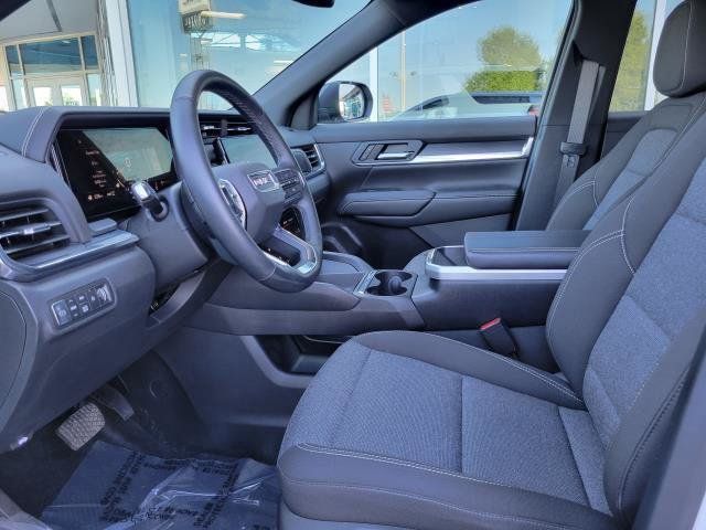 Used 2025 GMC Terrain Elevation AWD/4WD image 13