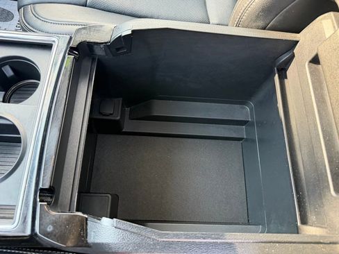 Used 2021 Ford F250 Lariat image 27