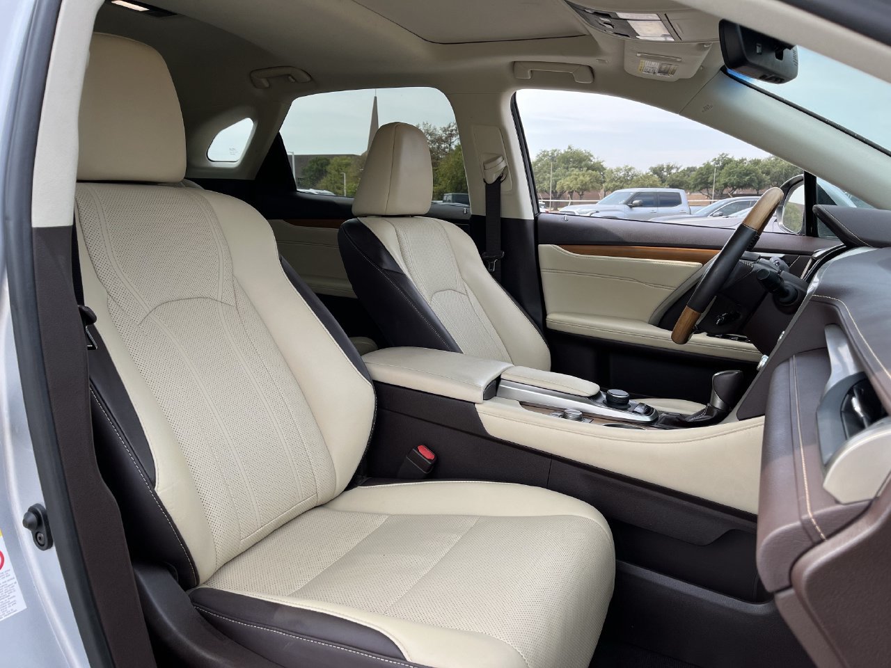 Used 2018 Lexus RX 350 FWD w/ Premium Package image 25
