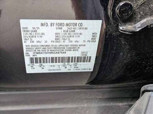 Used 2024 Ford Explorer XLT RWD image 24