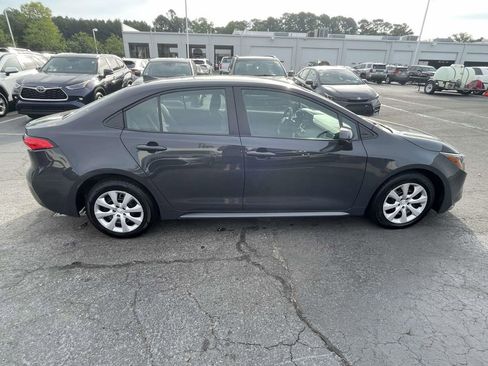 Used 2024 Toyota Corolla LE image 12