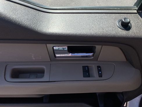 Used 2010 Ford F150 4x4 Regular Cab image 11