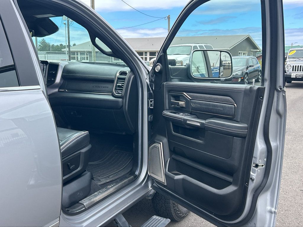 Used 2019 RAM 3500 Limited AWD/4WD image 32