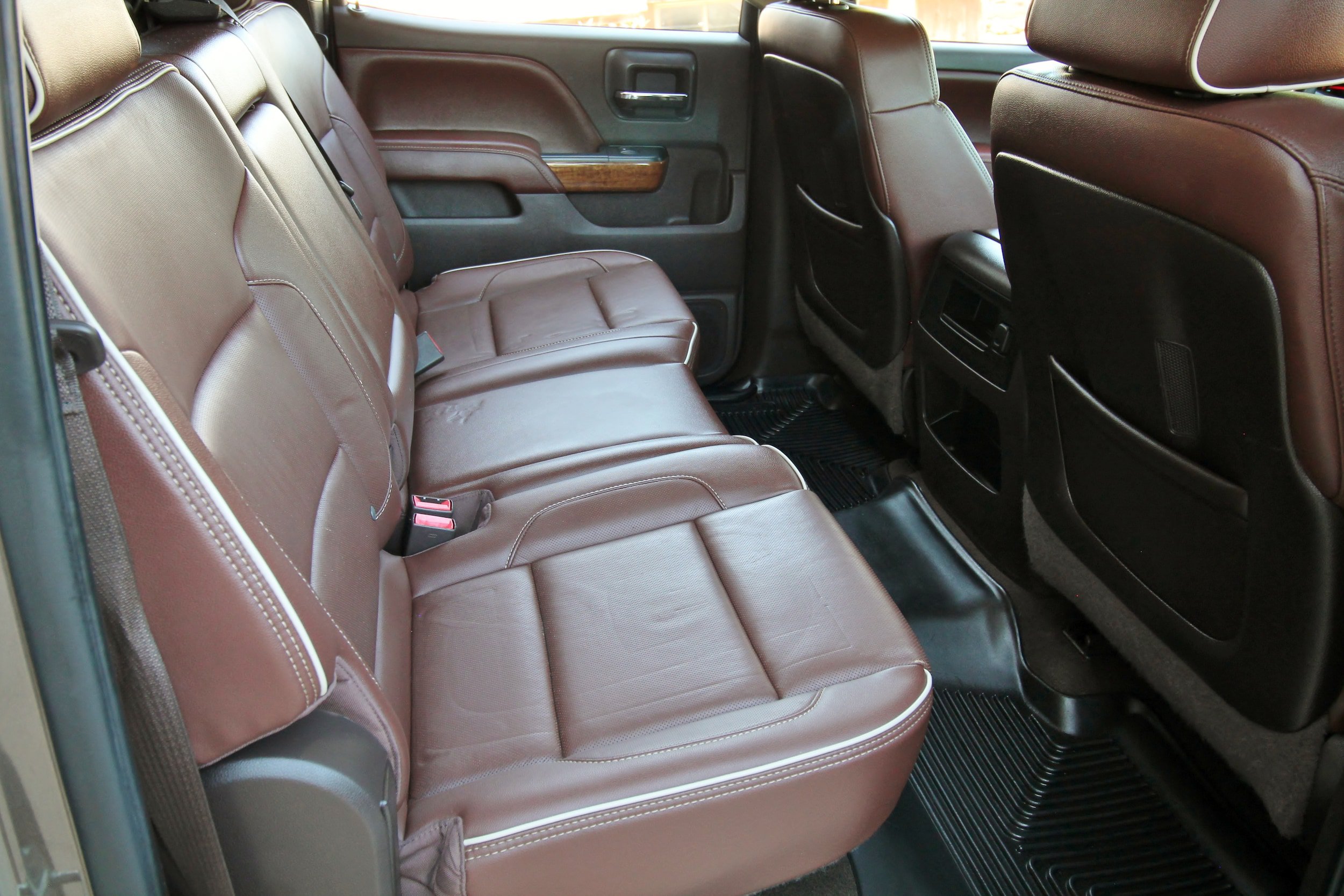 Used 2015 Chevrolet Silverado 2500 High Country w/ Duramax Plus Package AWD/4WD image 42