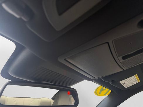 Used 2019 INFINITI Q60 3.0t Luxe image 27