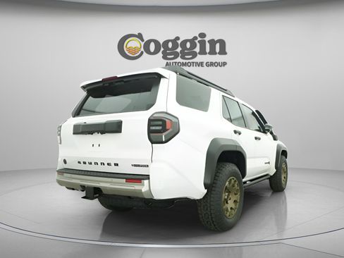 New 2026 Toyota 4Runner Trailhunter AWD/4WD image 15