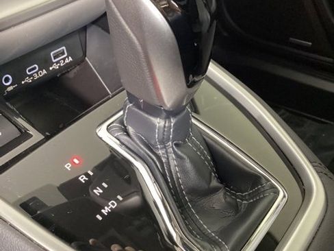 Certified 2023 Subaru Outback Limited image 28