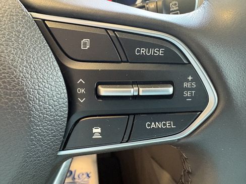 Used 2020 Hyundai Santa Fe SEL w/ Convenience Package AWD/4WD image 12