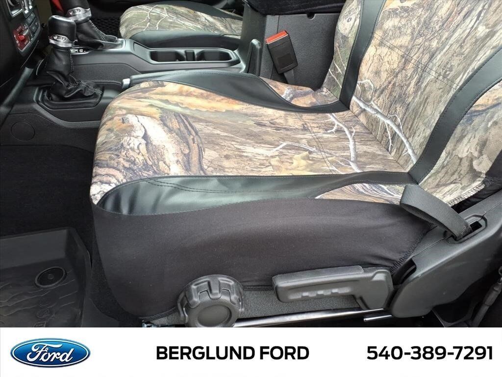 Used 2026 Jeep Wrangler Sport AWD/4WD image 17