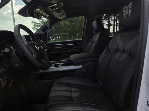 New 2026 RAM 1500 Big Horn AWD/4WD image 12
