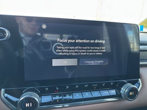 New 2026 GMC Canyon AT4 w/ Technology Plus Package image 15