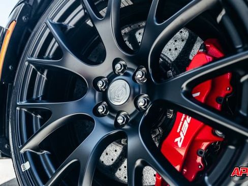 Used 2016 Dodge Viper ACR w/ Extreme Aero Package RWD image 3