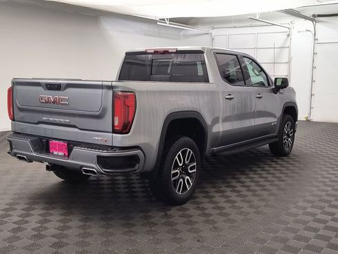 Used 2023 GMC Sierra 1500 AT4 w/ Technology Package image 7