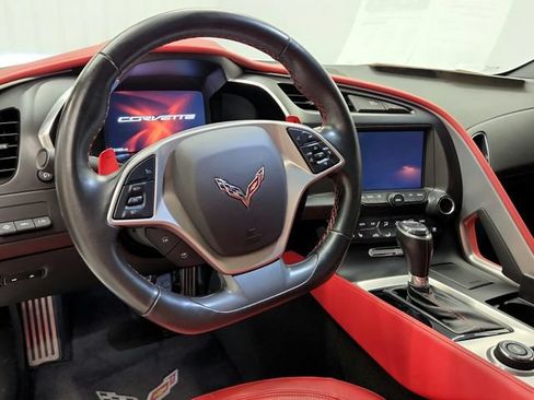 Used 2019 Chevrolet Corvette Grand Sport RWD image 17