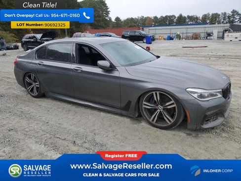Used 2017 BMW 750i image 5