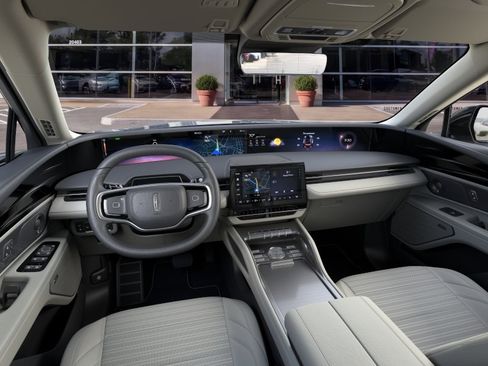 New 2026 Lincoln Nautilus Reserve AWD/4WD image 9