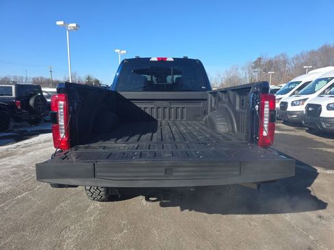 Certified 2025 Ford F250 Lariat w/ Lariat Ultimate Package image 18