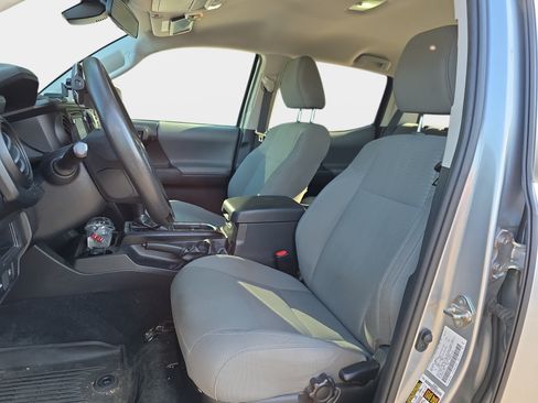 Used 2019 Toyota Tacoma SR w/ SR Convenience Package RWD image 5