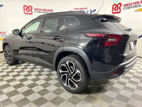 New 2026 Chevrolet Trax RS w/ Driver Confidence Package FWD image 5