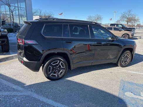 New 2026 Jeep Cherokee Laredo AWD/4WD image 26