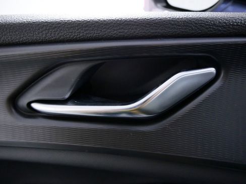 Certified 2024 Jeep Grand Cherokee Altitude image 37