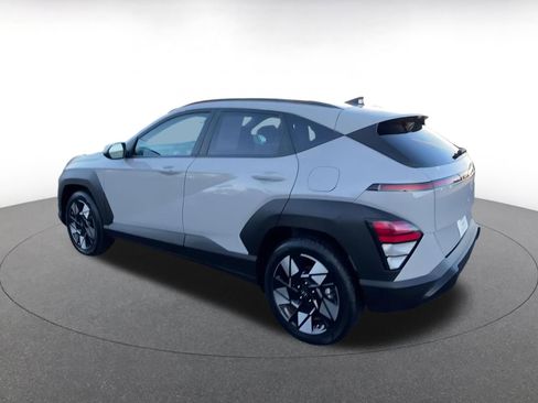 Used 2025 Hyundai Kona SEL image 10