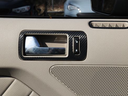 Used 2011 Ford Mustang GT Premium w/ Comfort Pkg image 46