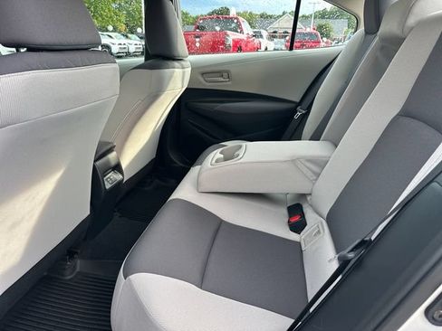 Used 2026 Toyota Corolla LE FWD image 15