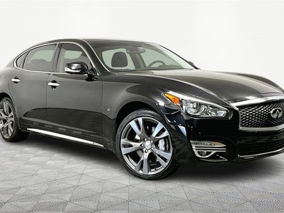 Used 2015 INFINITI Q70 L 3.7 w/ Deluxe Touring Package