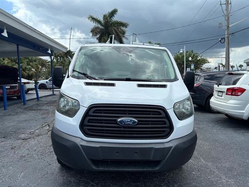 Used 2015 Ford Transit 250 130 Low Roof RWD image 8