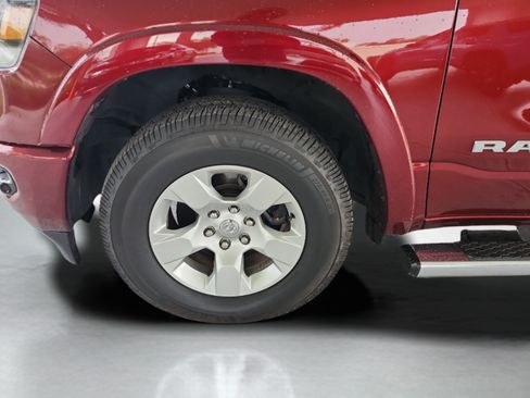 Used 2020 RAM 1500 Laramie w/ Sport Appearance Package AWD/4WD image 9