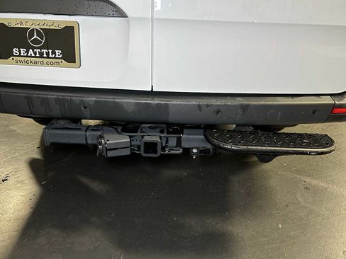 Used 2025 Mercedes-Benz Sprinter 2500 image 16