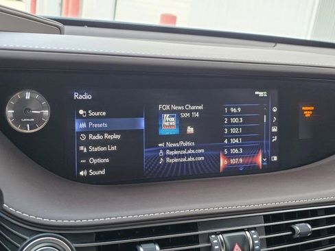 Used 2019 Lexus LS 500 w/ Luxury Package image 20