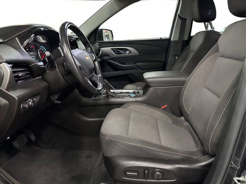 Used 2019 Chevrolet Traverse LT image 9
