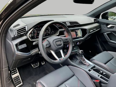 Used 2025 Audi Q3 2.0T Premium Plus AWD/4WD image 17