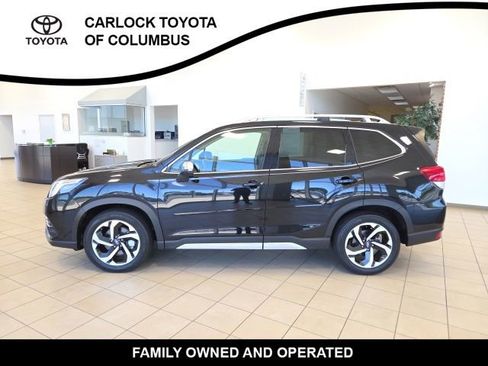 Used 2022 Subaru Forester Touring AWD/4WD image 1