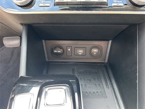 Used 2020 Hyundai Sonata Limited image 25
