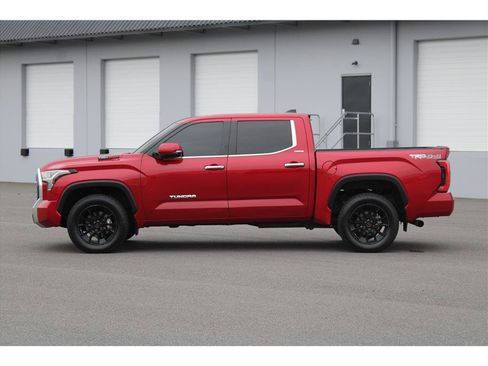 Used 2022 Toyota Tundra Limited w/ TRD Off-Road Package image 2