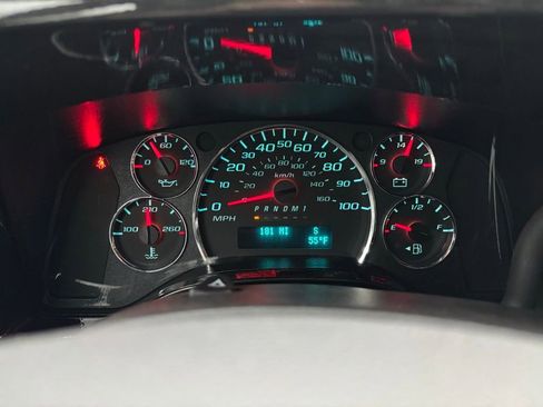 New 2025 GMC Savana 2500 Explorer Limited SE image 33